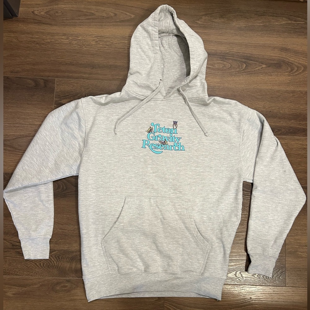 Teton Gravity Research Hoody Sweatshirt size Large Owl butterfly logo -repaired!
